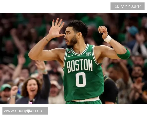 塔图姆狂砍37分助攻10次凯尔特人揭幕战大胜尼克斯展现强势开局 塔图姆狂砍37分助攻10次凯尔特人揭幕战大胜尼克斯展现强势开局