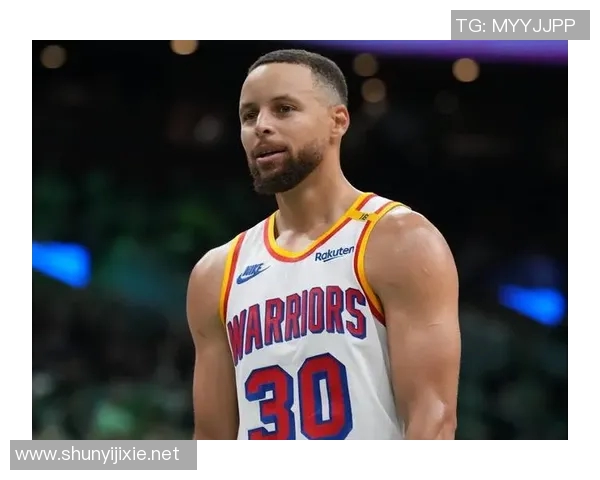 东契奇轰25+7+4仍无缘今日最佳！对不起，你碰到不讲理的库里了