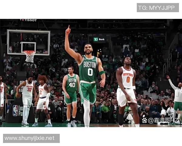 29记三分 追平NBA单场三分球纪录 29记三分 追平NBA单场三分球纪录