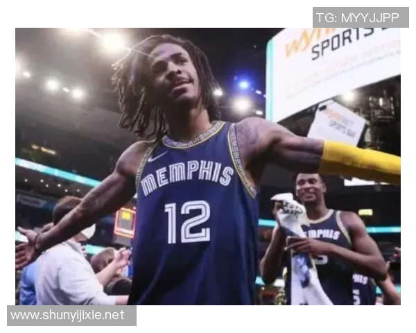 勇士最终有惊无险拿到一场胜利终结了两连败的颓势