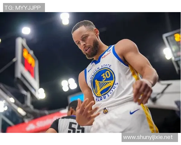 勇士胜篮网！库里+巴特勒轰48分，替补全民皆兵，三首发却吃瘪！