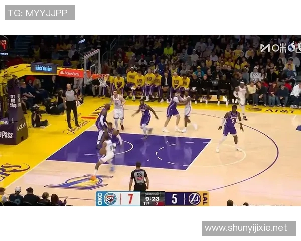 雷霆119-110击败湖人,詹姆斯22+6+10里夫斯16分难救主